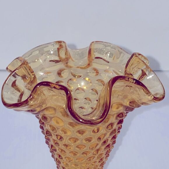 Vintage Amber Hobnail Glass Vase Wavy Edge Stands 4" Tall - Picture 6 of 7